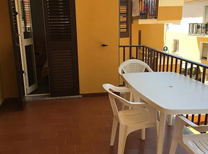 Girasole Sul Mare ,new Kitchen With Wash Disher , Air Conditioning, Garage Moto, 200 M From Centre, 300 M From ,wifi, شقة *